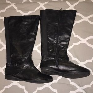 Women’s 12W Black Boots from Avenue (?)